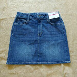 Arizona Jean Co Denim Mini Skirt Size 5 NWT